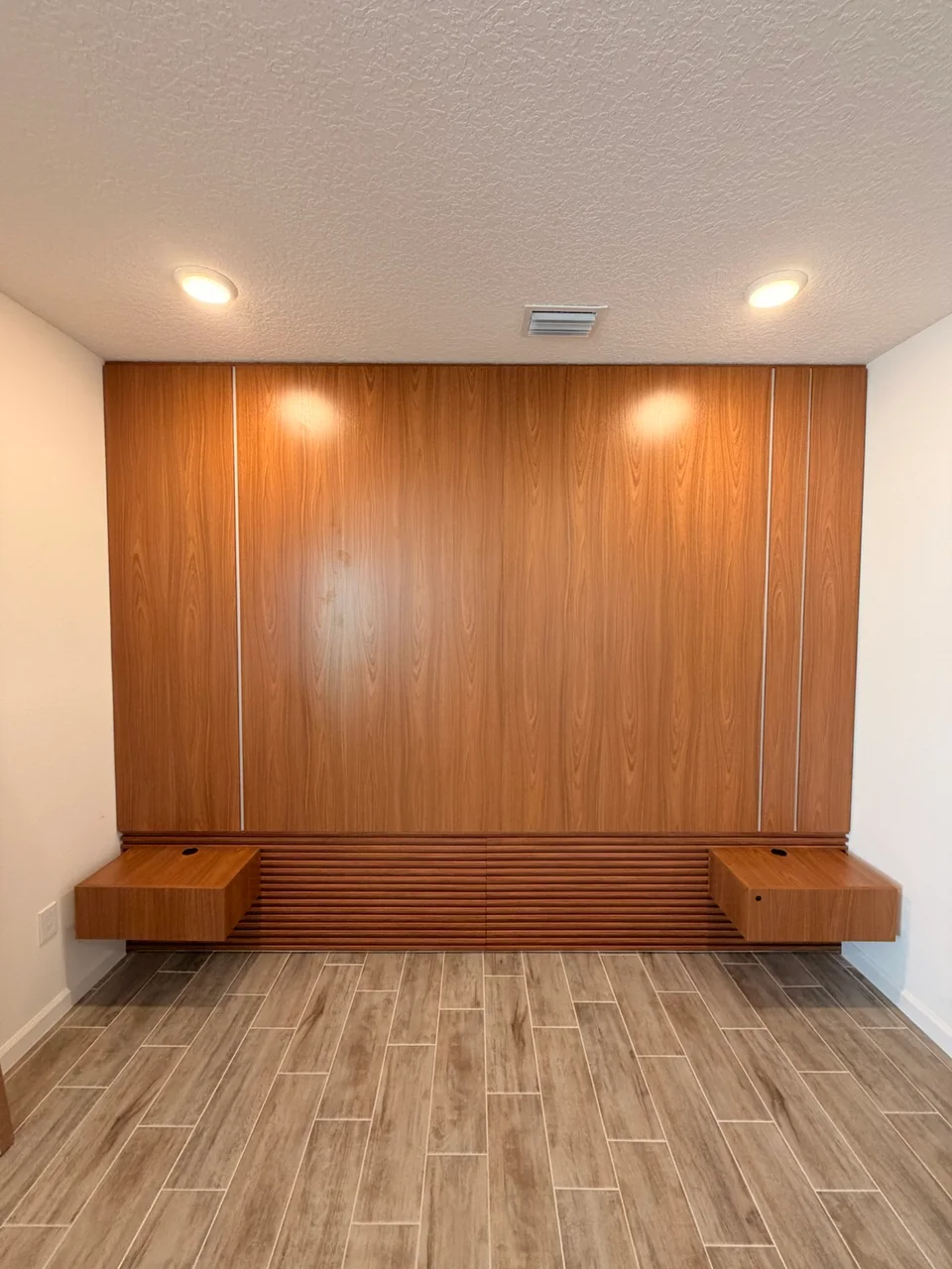 Wood Headboard Suite